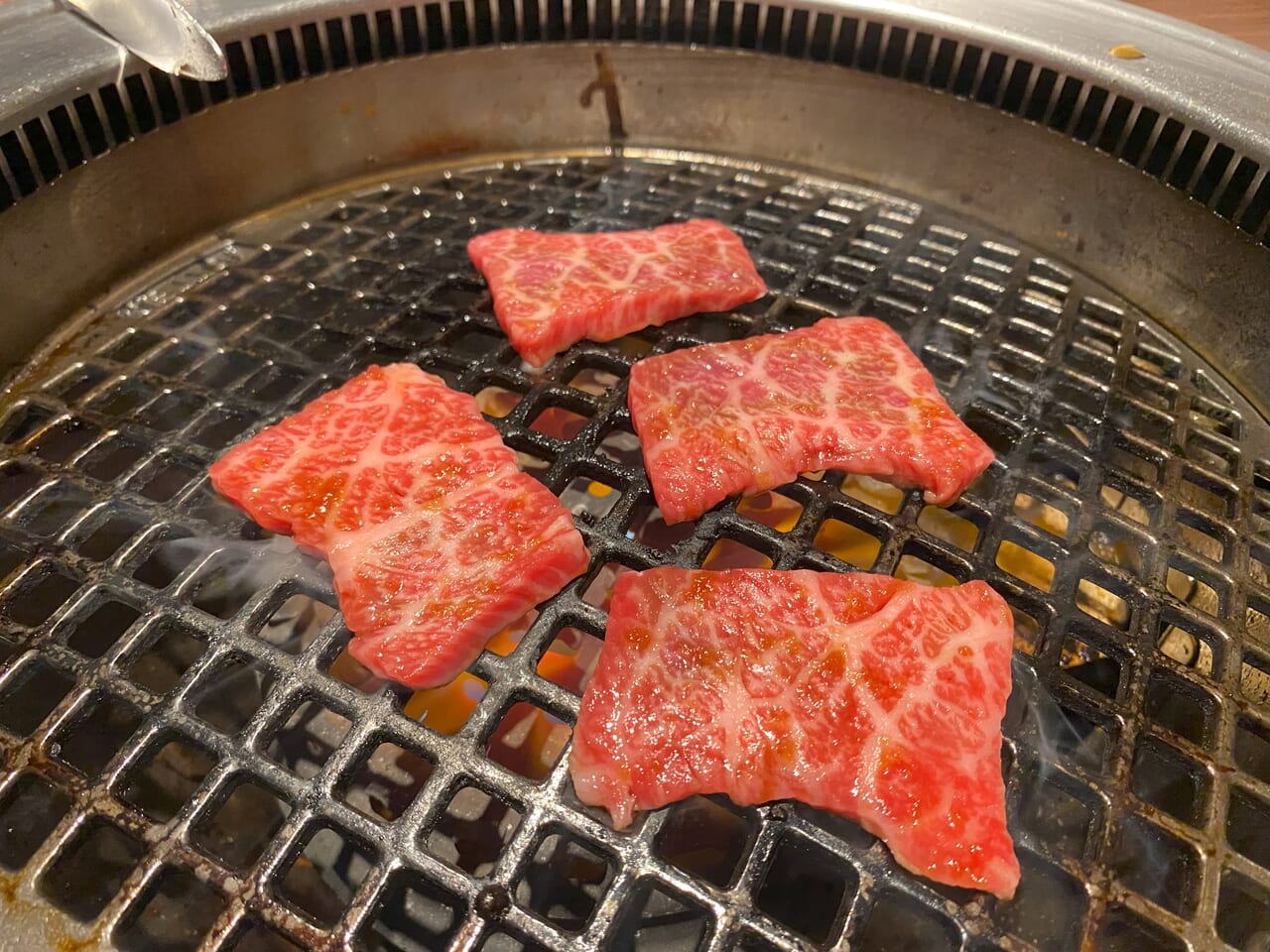 宮崎市グルメ 精肉卸直営店 宮崎牛焼肉 黒牛 画像2