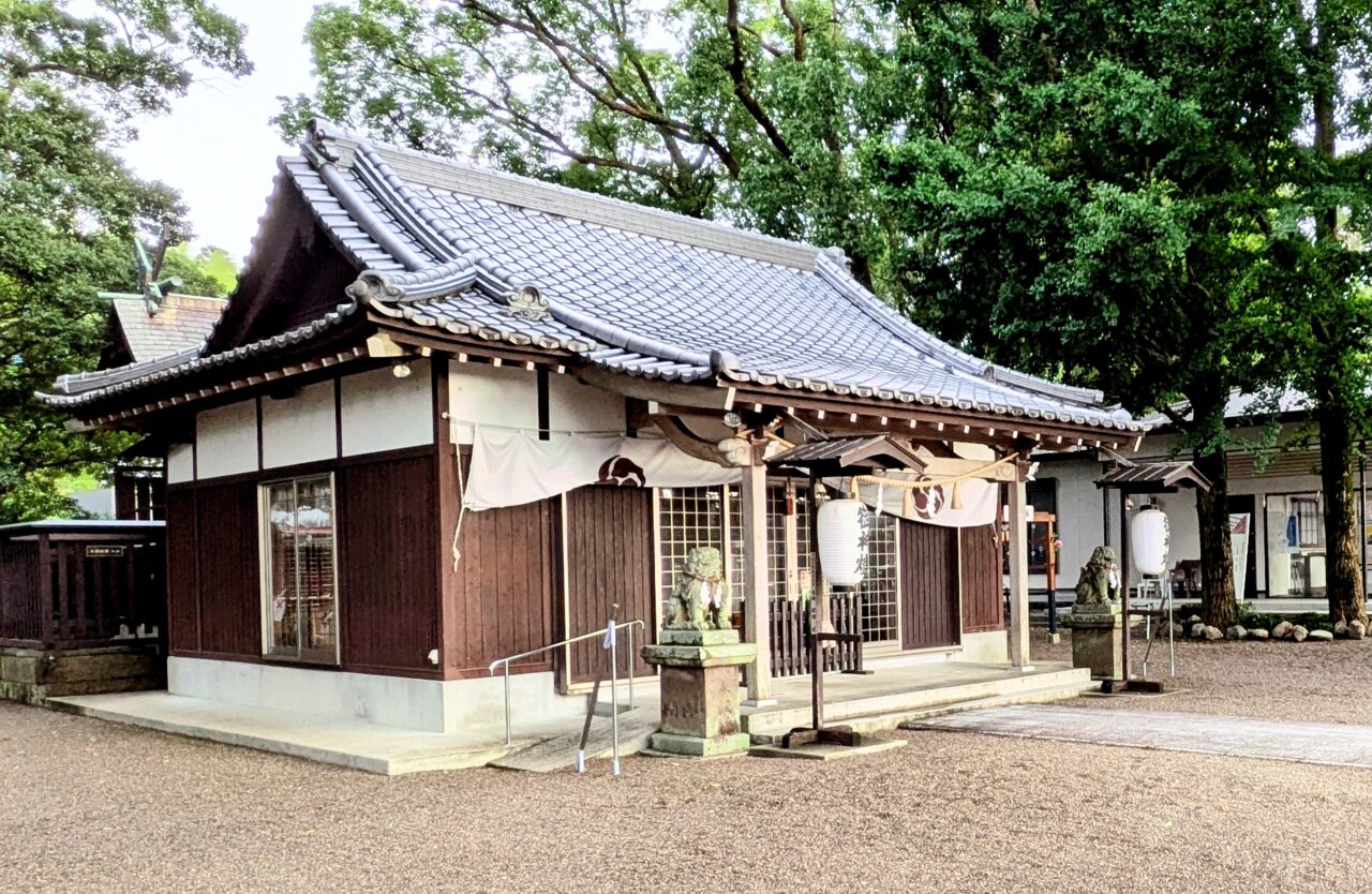 田元神社　風鈴回廊