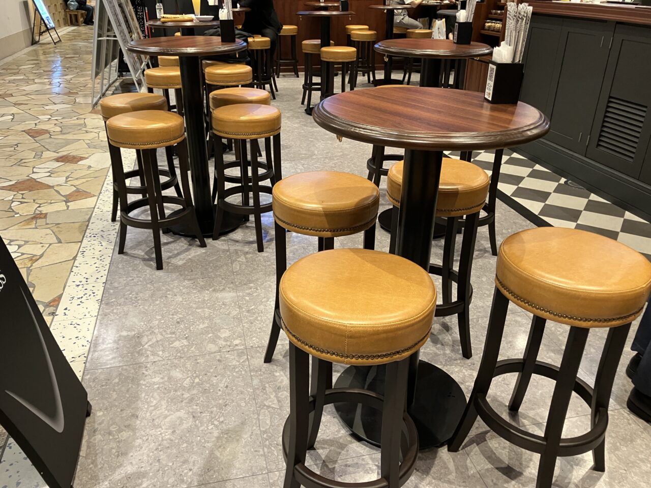 2025年HUBアミュプラザ宮崎店店内