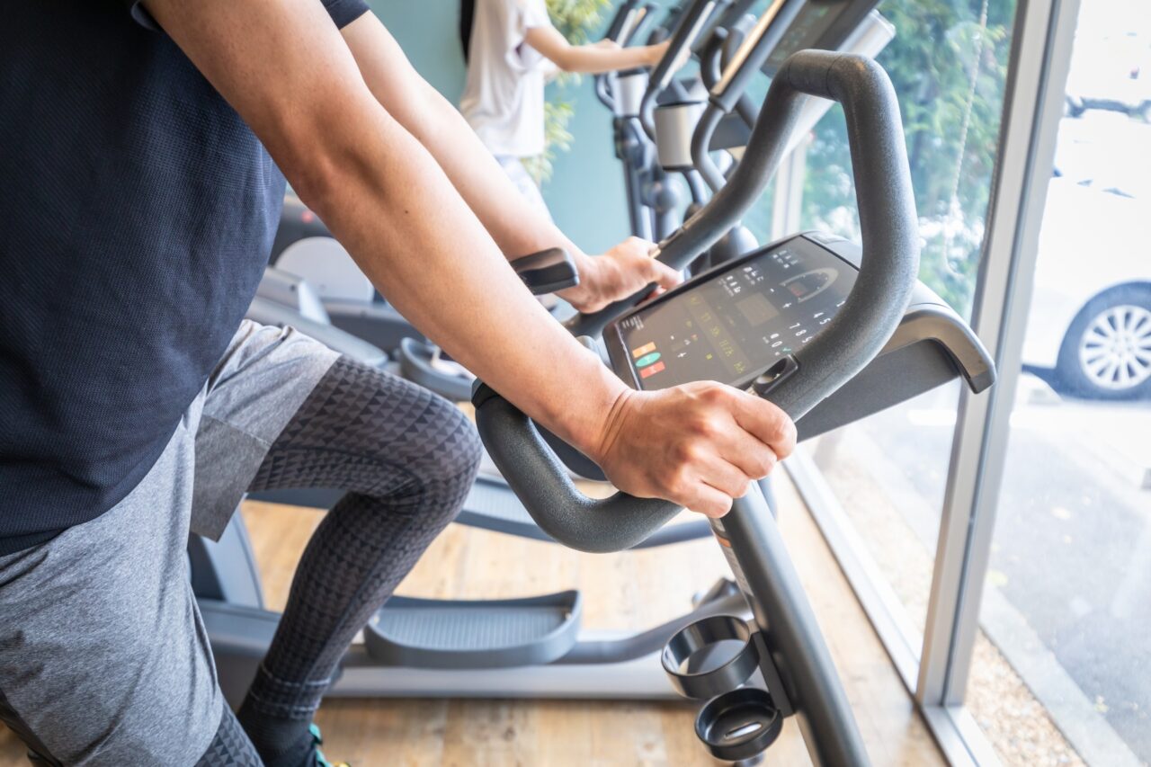 フィットネスバイク